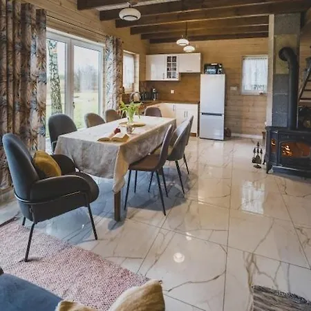 Large Home, Salt Cave, Sauna, Jacuzzi Nyaraló Lipusz
