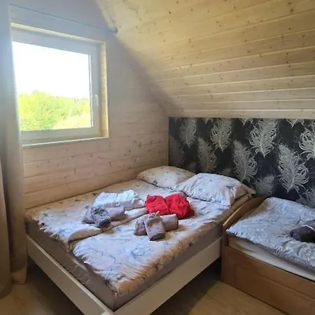 Large Home, Salt Cave, Sauna, Jacuzzi *