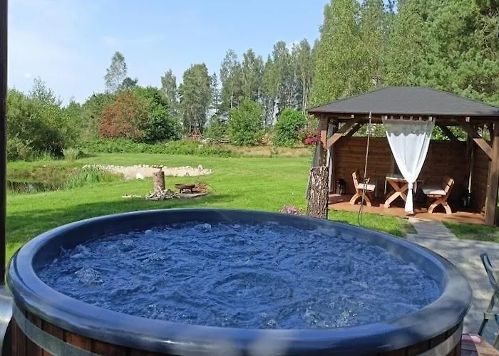 Semesterbostad Large Home, Salt Cave, Sauna, Jacuzzi *