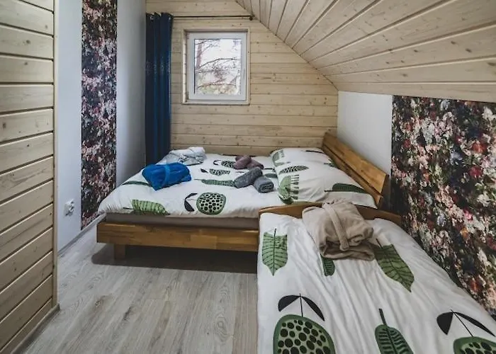 Semesterbostad Large Home, Salt Cave, Sauna, Jacuzzi Lipusz