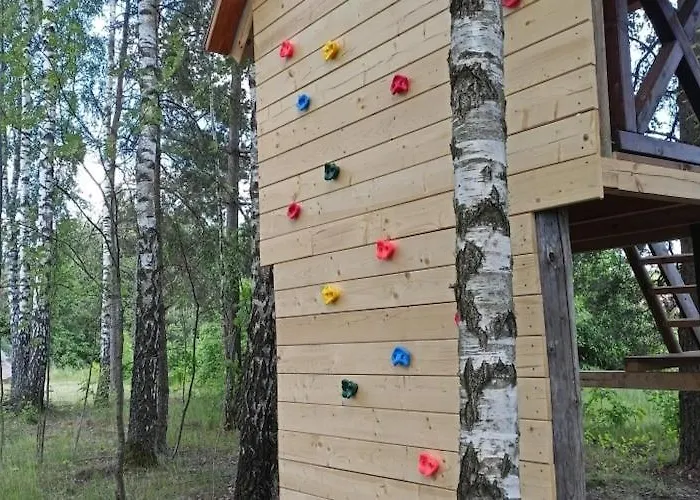 Large Home, Salt Cave, Sauna, Jacuzzi